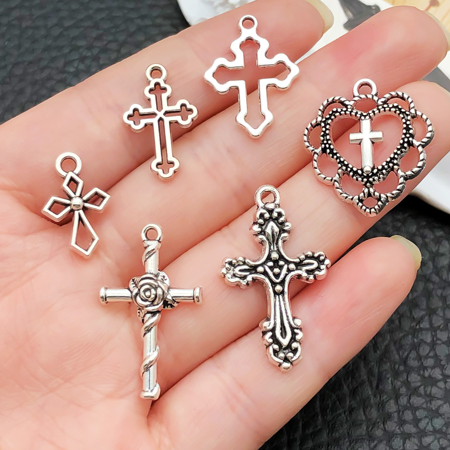52pcs Assorted Cross Pendants  - огляд і ціна Ethnic Fashion Collection