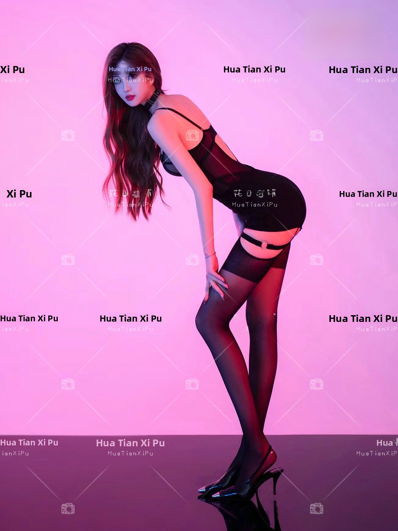 Fashionable Hot Girl Photograp - огляд і ціна Ethnic Fashion Studio