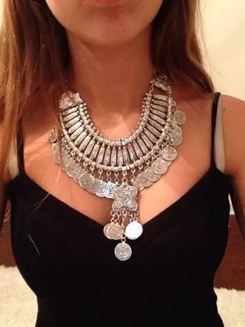 Vintage Silvery Beach Coins Ch - огляд і ціна Ethnic Fashion Pakistan